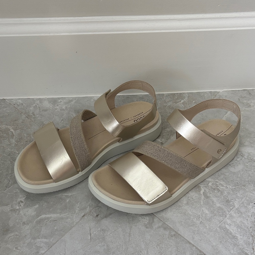 Ecco Metallic Cream Sandals